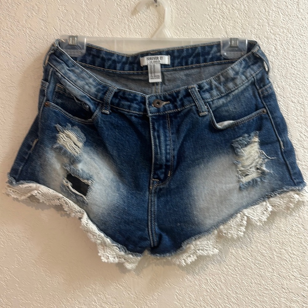 Denim shorts with lace